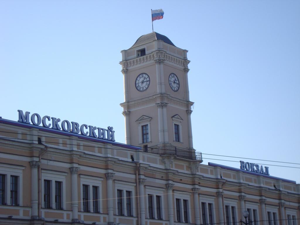 Nevsky Express Apartment Saint Petersburg Luaran gambar